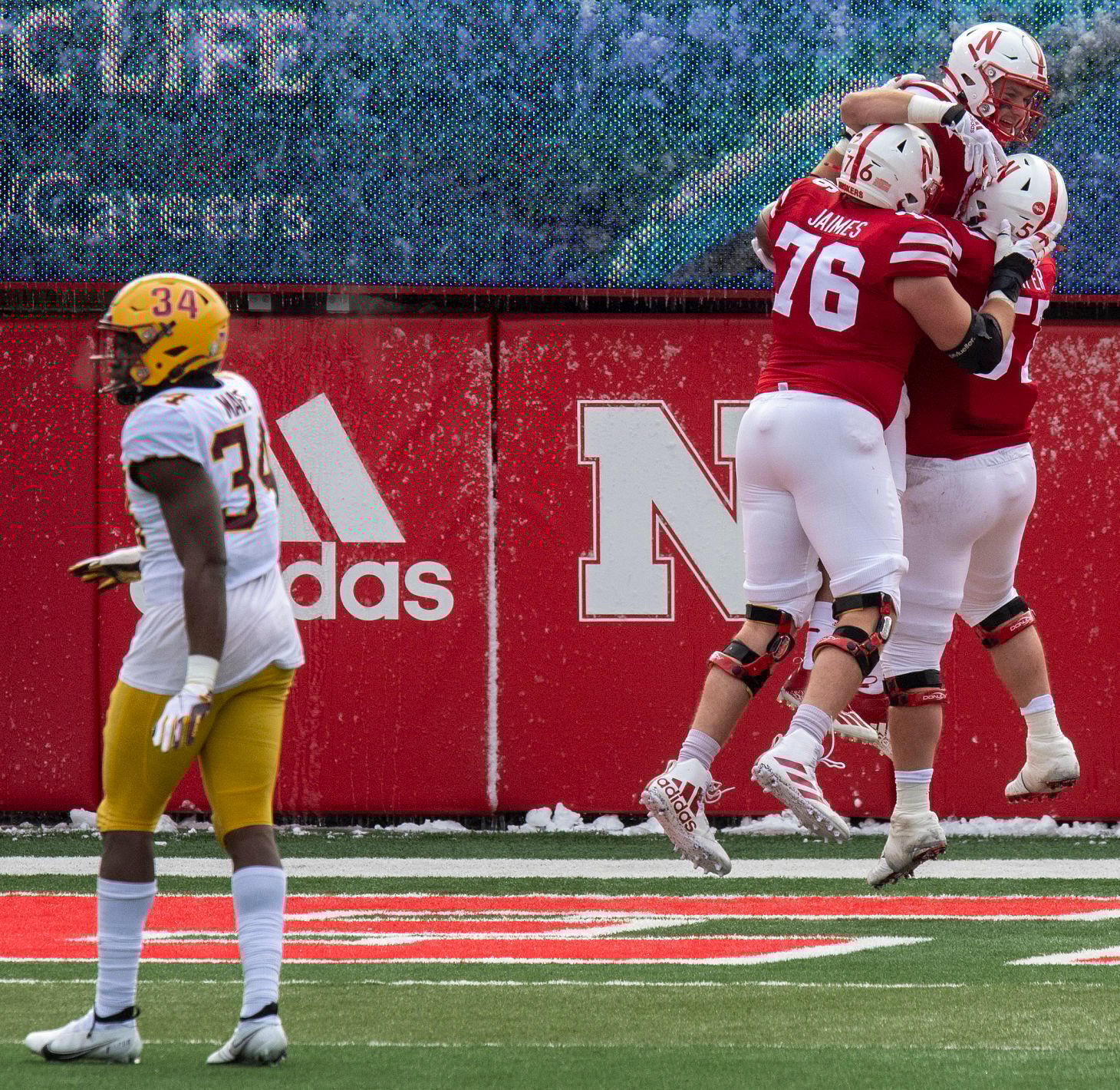 Minnesota vs. Nebraska, 12.12